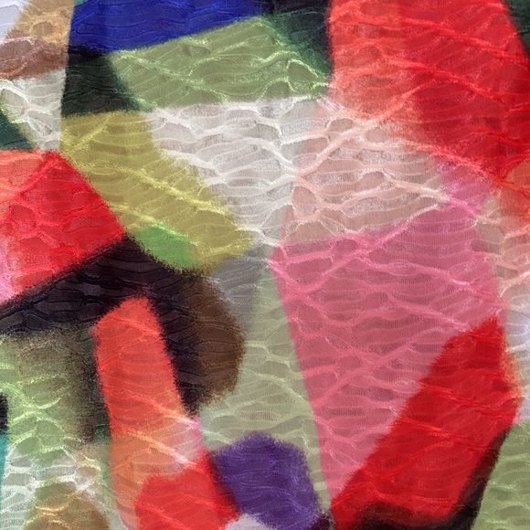 3/$45 Alfred Dunner abstract colorful print top embellished neckline casual PM - Picture 17 of 17